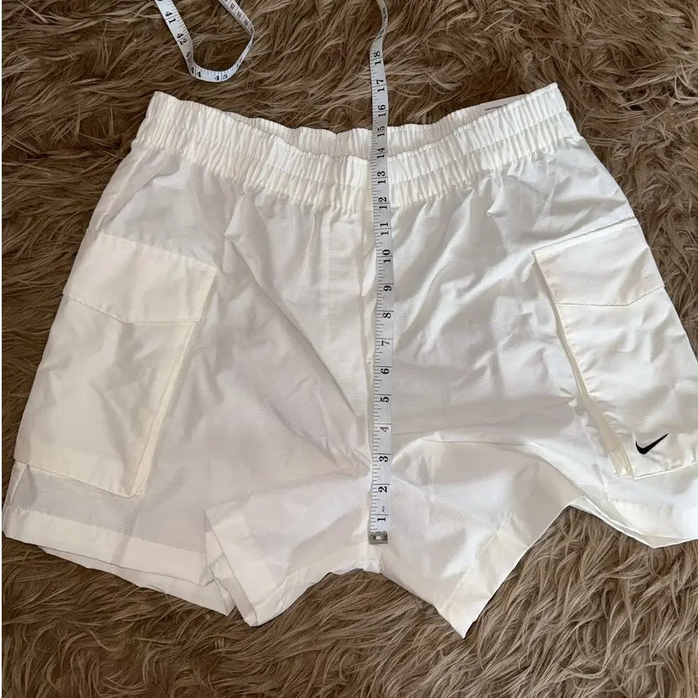 New Nike Loose Fit High Rise 5